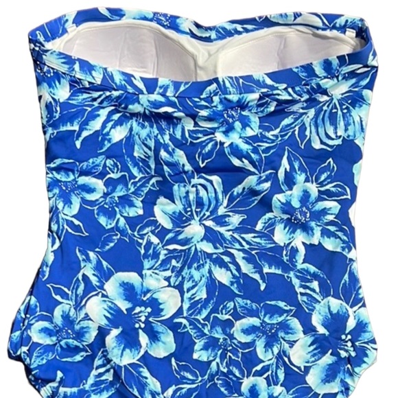 Tommy Bahama Scrolls Shirred Bandeau - Picture 9 of 16